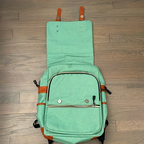 Green backpack! - Picture 3 of 7